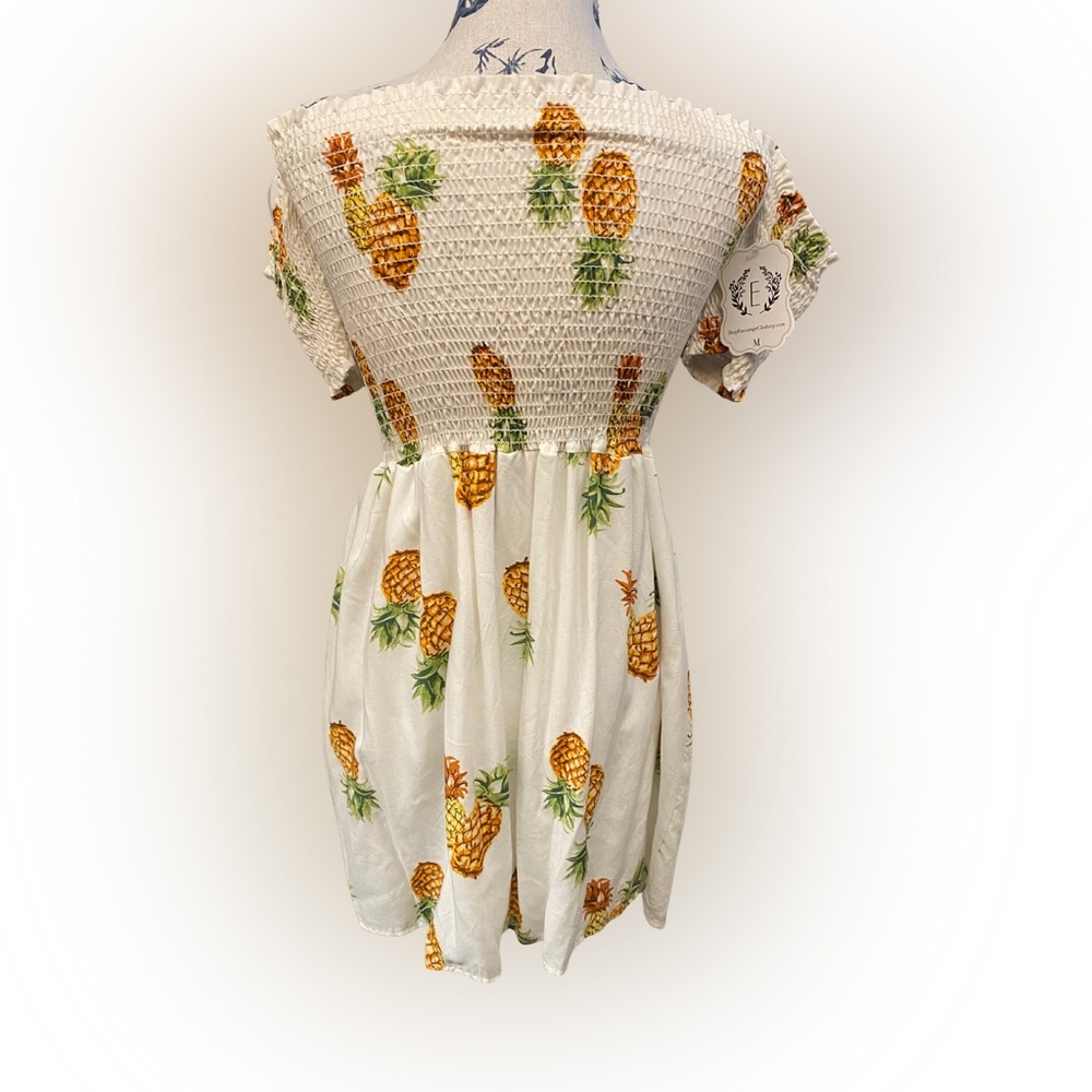 NWT White Off-Shoulder Pimeapple Mini Dress • Smocked Top • Corset Style Tie • 🍍